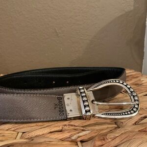 Brighton reversable belt with silver bulkle.
